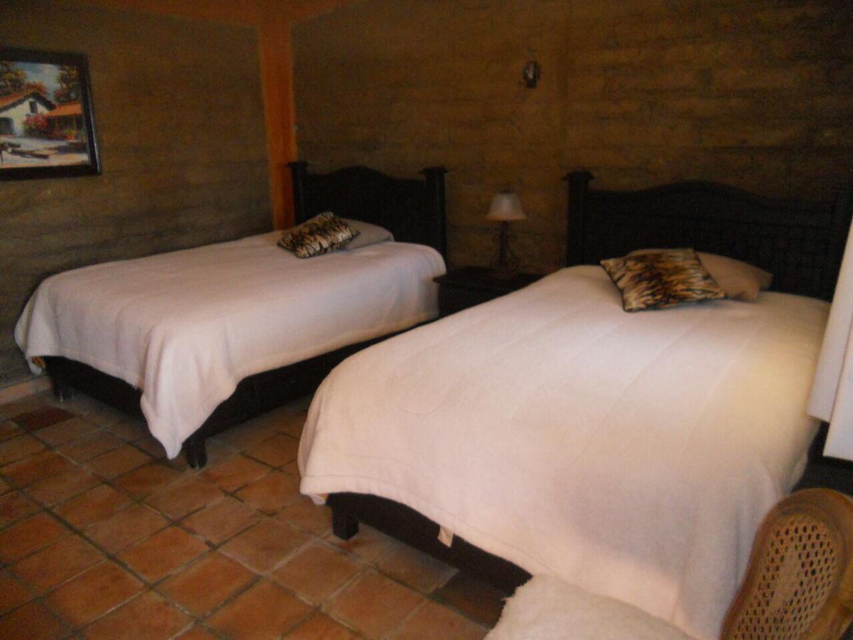 Rancho Escondido Casa Goyri Hotell Tlaxco Eksteriør bilde